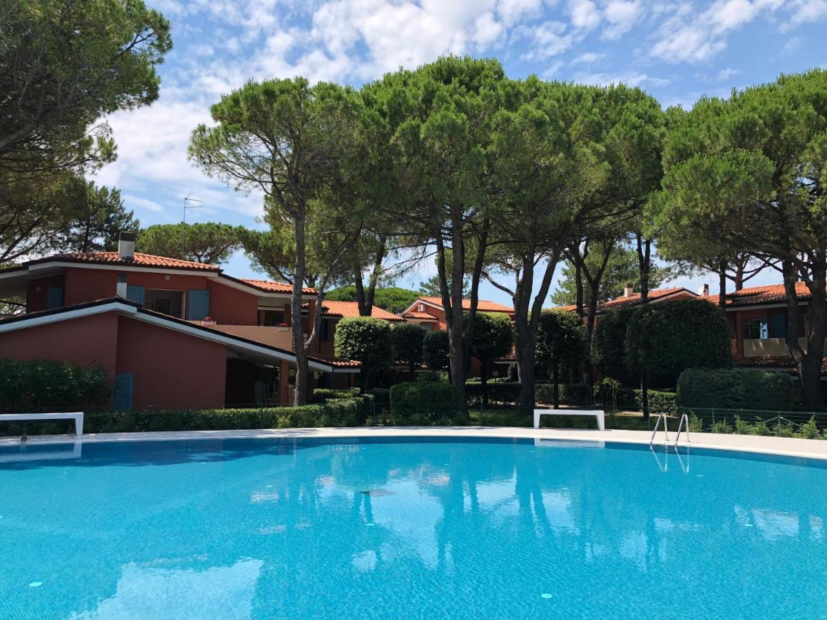 Villaggio Euroresidence Бибионе Екстериор снимка